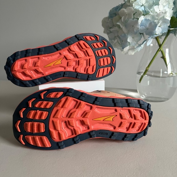 Altra Superior 5 Women's trail running shoe - dusty pink - size 7 - flaws* - Picture 6 of 9